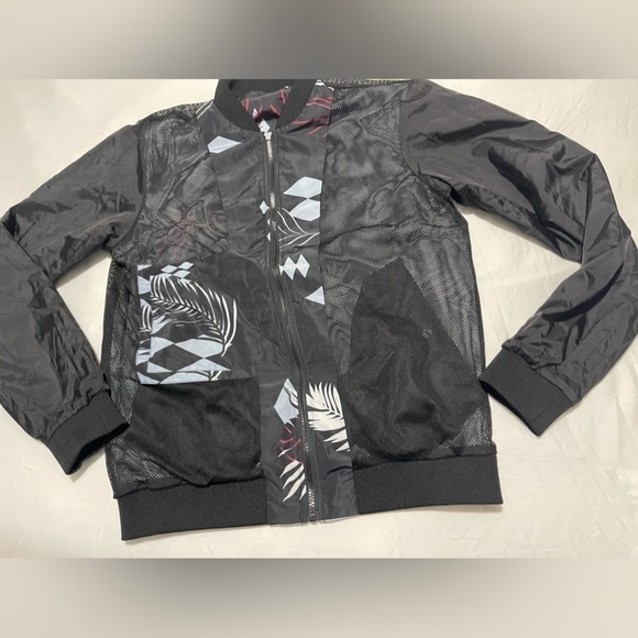 versace bomber jacket - Picture 11 of 14